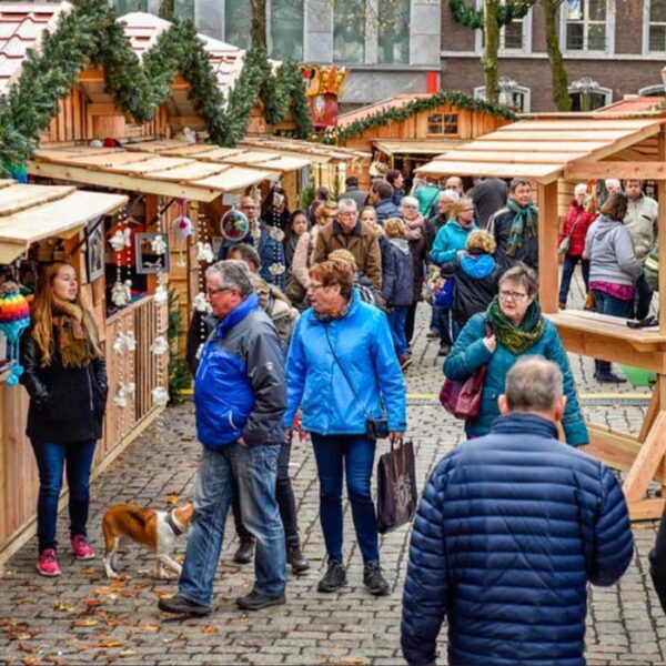 Houten Kraamverhuur Type Dreesden Santa's village Roermond